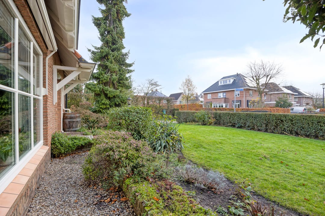 Photo 41 of Beatrixstraat 8