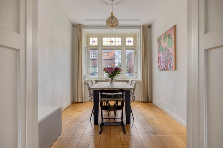 Photo 12 of Julianalaan 9