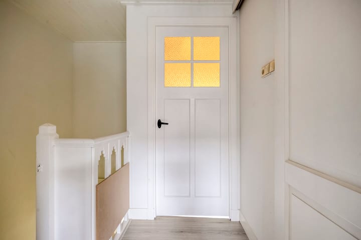 Photo 23 of Julianalaan 9