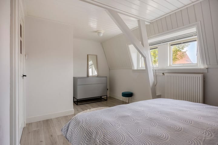 Photo 27 of Julianalaan 9