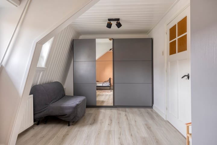 Photo 30 of Julianalaan 9