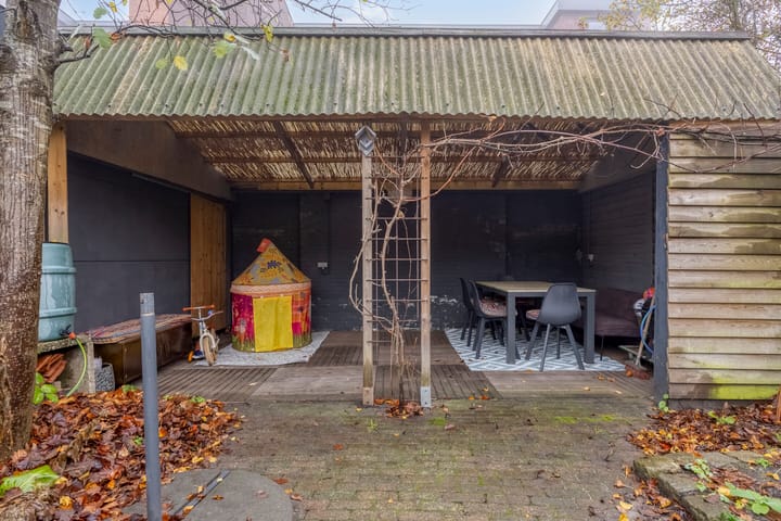 Photo 36 of Julianalaan 9