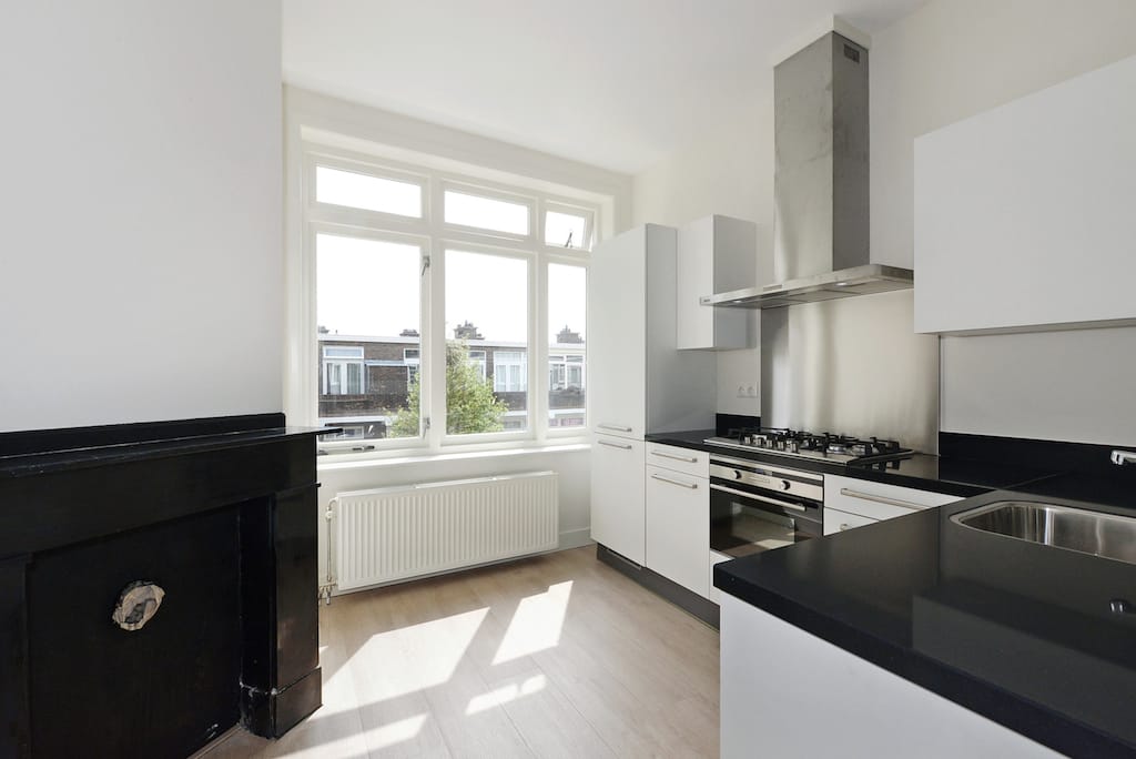 Foto 17 van van de Wateringelaan 42