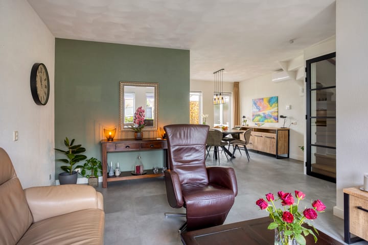 Photo 2 of De Bleker 59