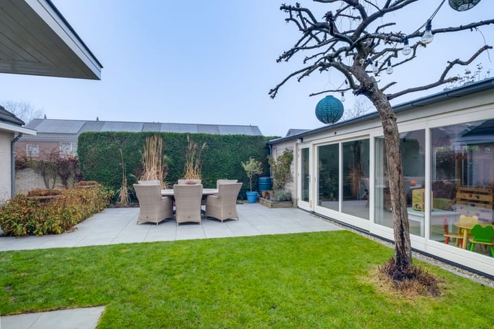 Foto 33 van Albert Hahnweg 30