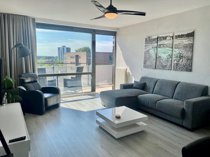 Photo 4 of Glitterstraat 166