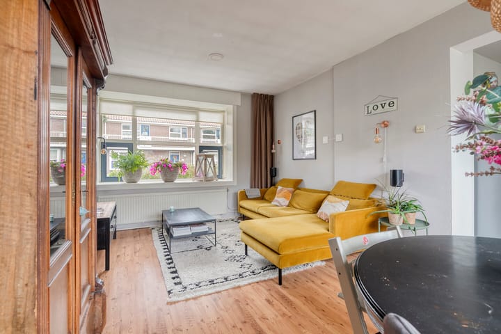 Photo 13 of Breeuwerstraat 20