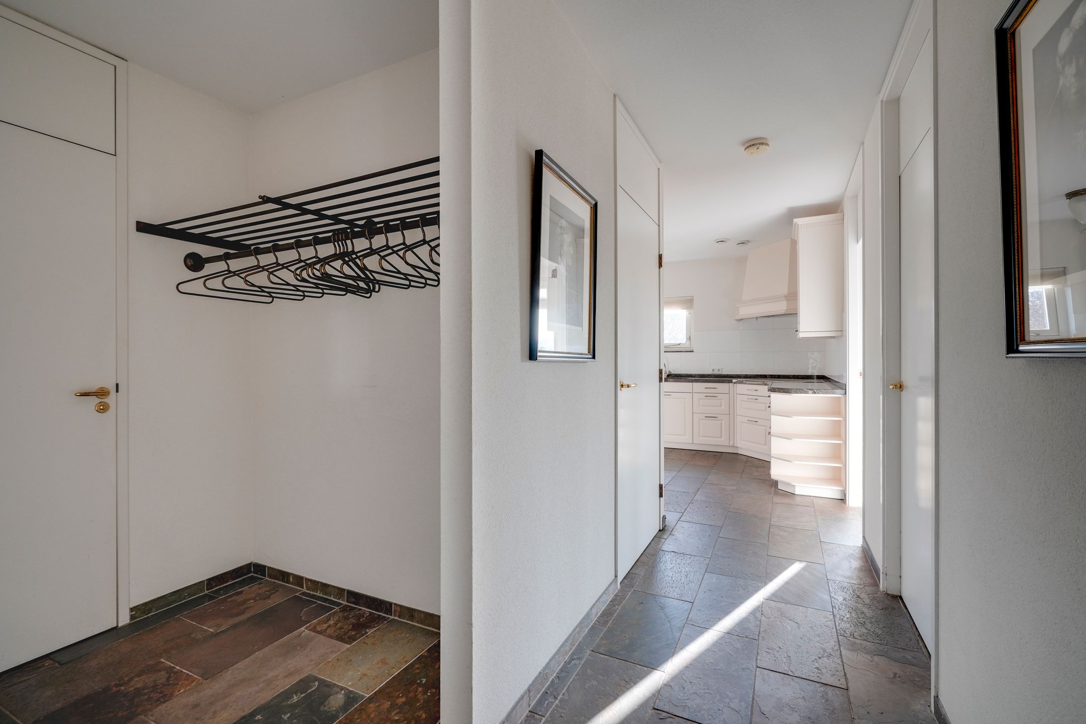 Foto 6 van Hoofdweg 3-J