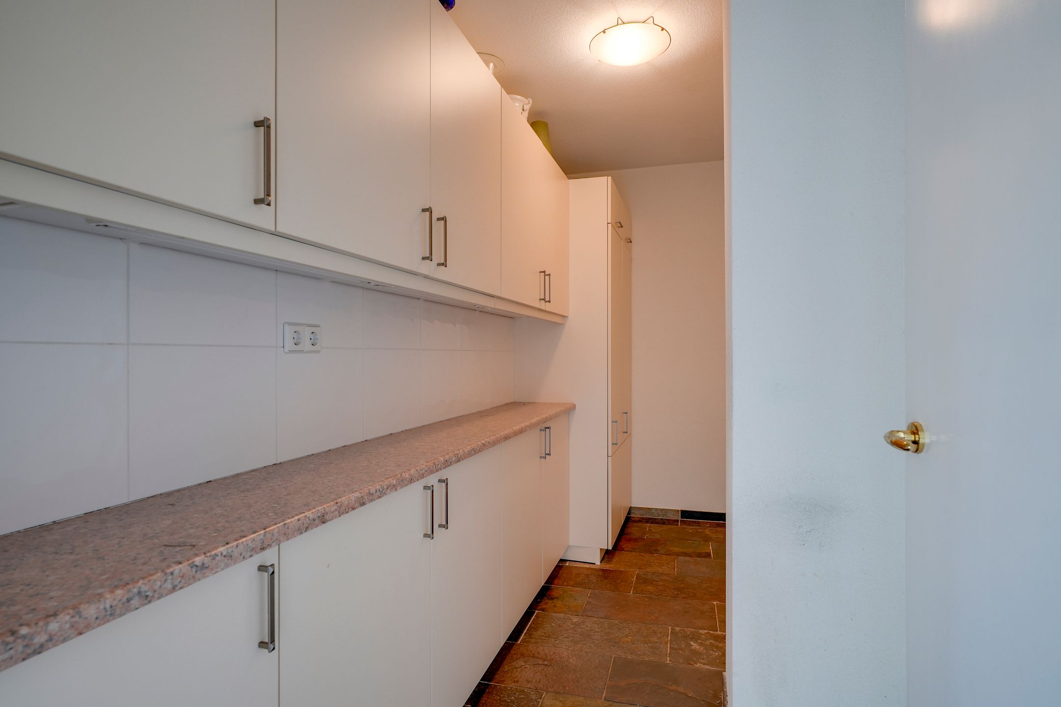 Foto 30 van Hoofdweg 3-J