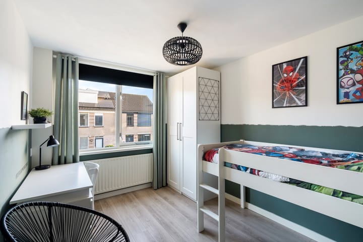 Photo 12 of Charley Tooroplaan 22