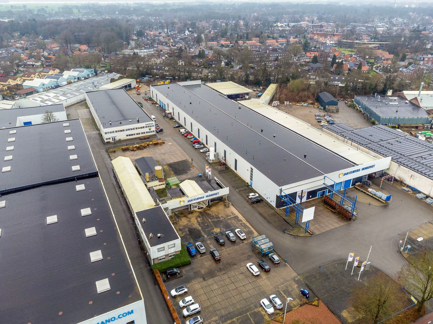 Bekijk foto 2 van Industrieweg 20-a