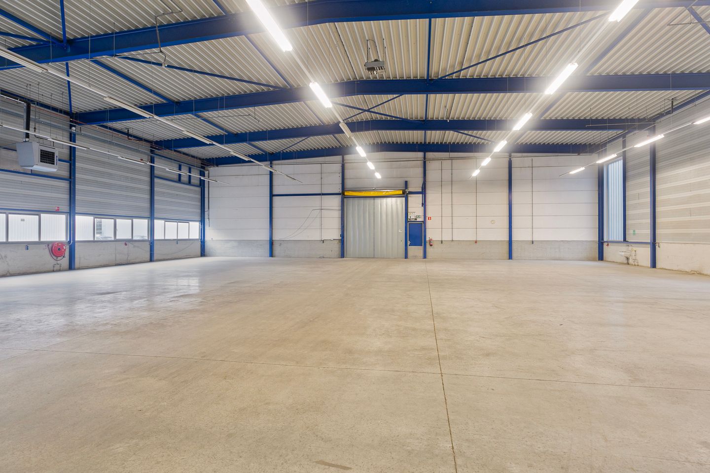 Bekijk foto 4 van Industrieweg 20-a