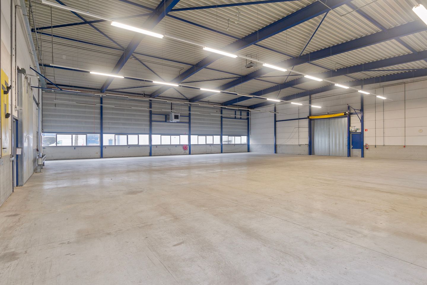 Bekijk foto 5 van Industrieweg 20-a