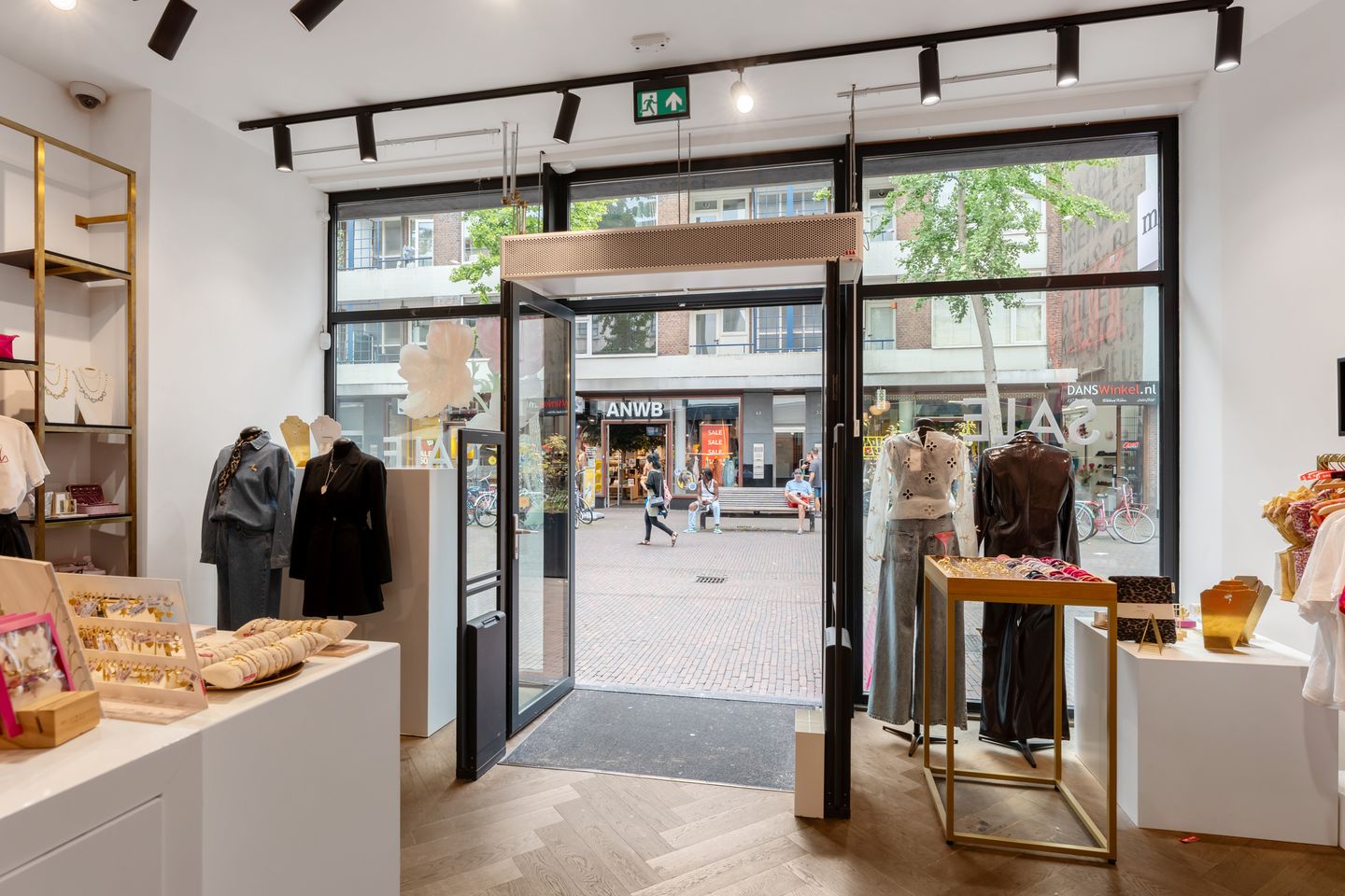 View photo 4 of Oude Binnenweg 57-A