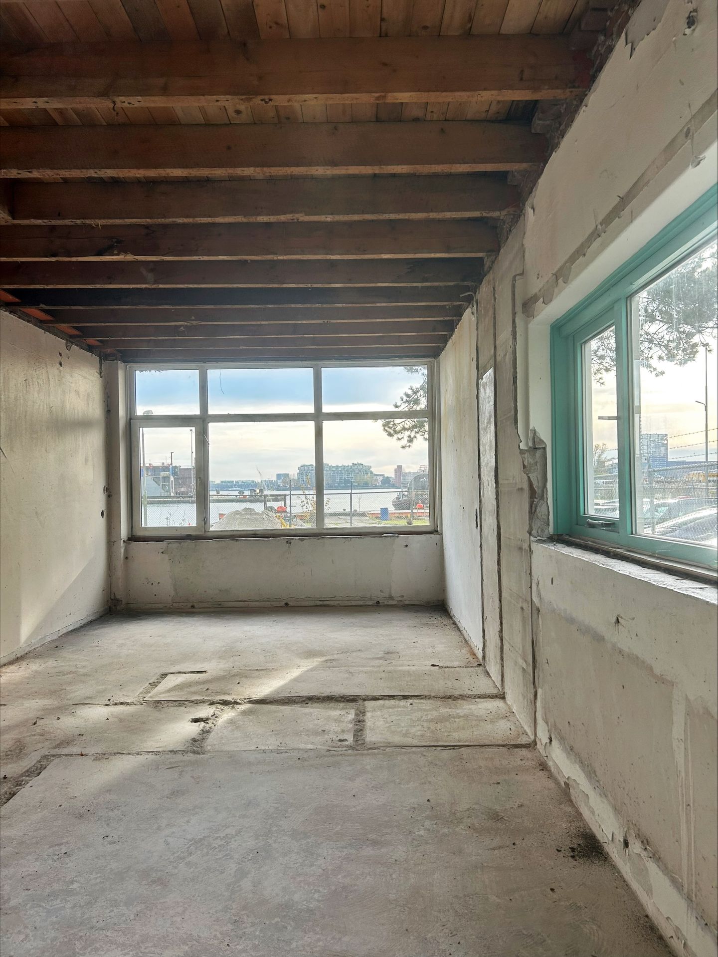 Bekijk foto 3 van Nieuwendammerdijk 540