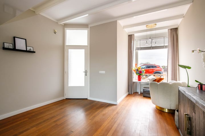 Foto 10 van Voorstraat 64