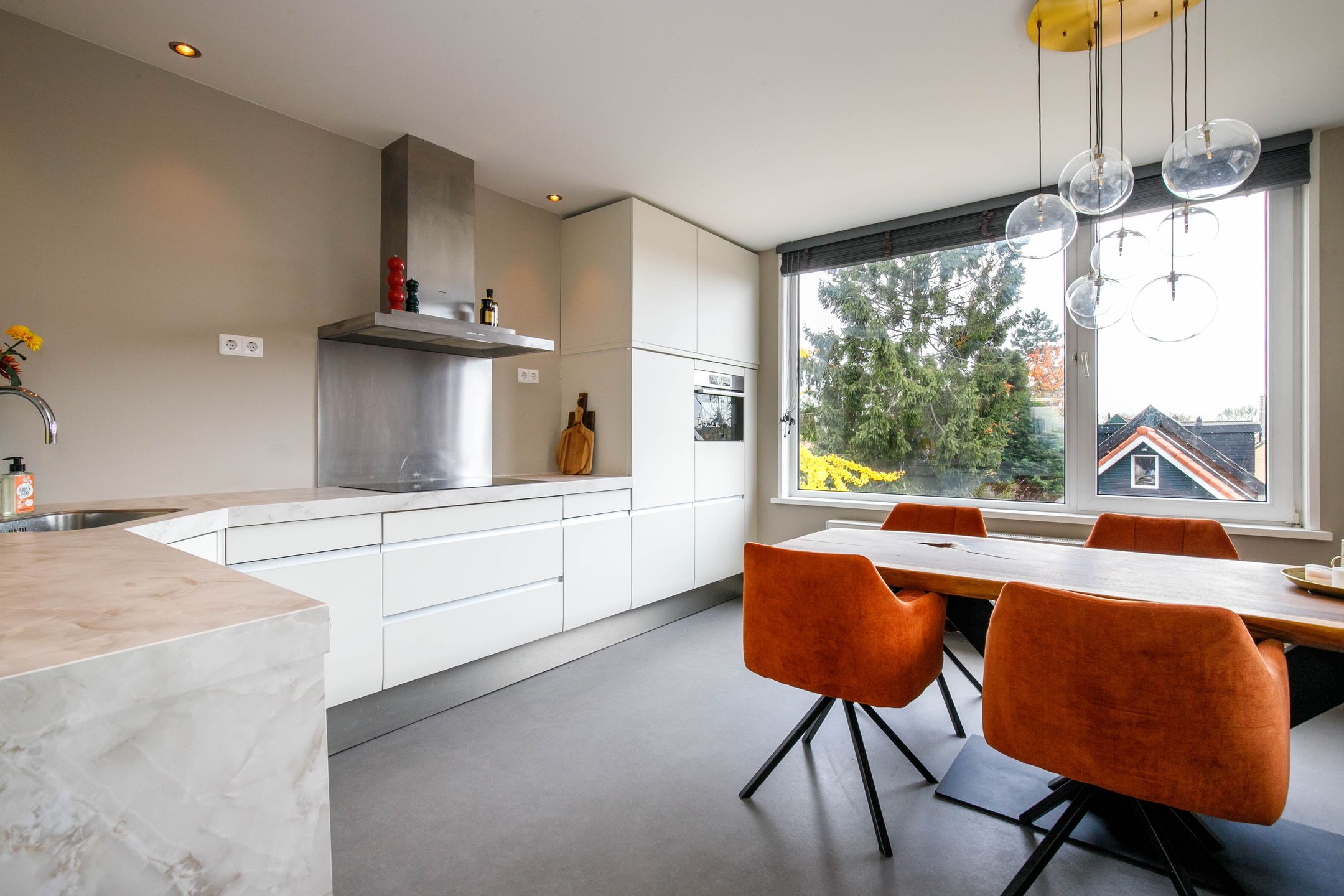 Photo 15 of Voorstraat 64