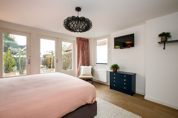 Foto 33 van Voorstraat 64