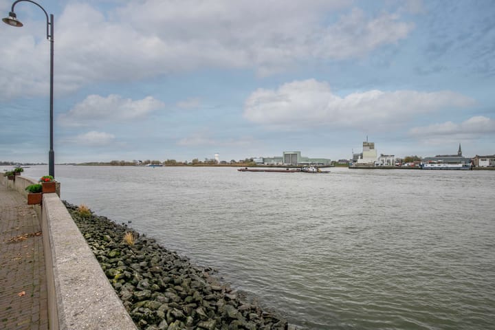 Foto 42 van Voorstraat 64