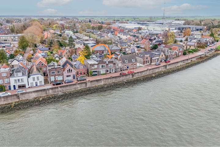 Foto 44 van Voorstraat 64