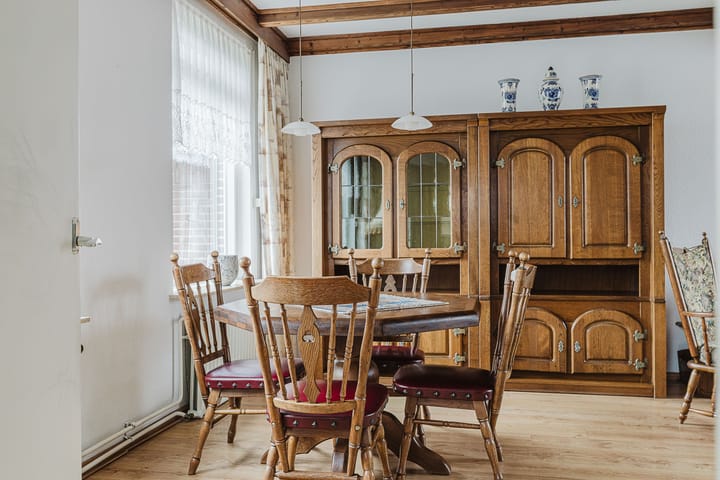 Foto 15 van van Oosterhoutstraat 27