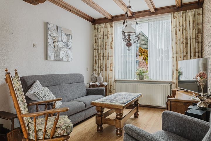 Foto 19 van van Oosterhoutstraat 27