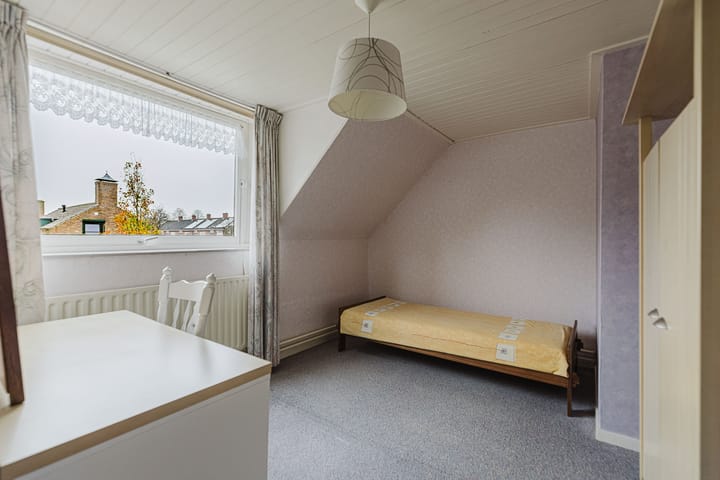 Foto 24 van van Oosterhoutstraat 27