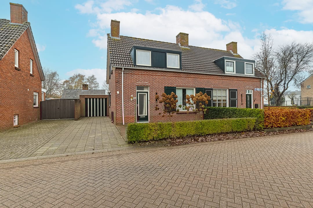 Foto 31 van van Oosterhoutstraat 27