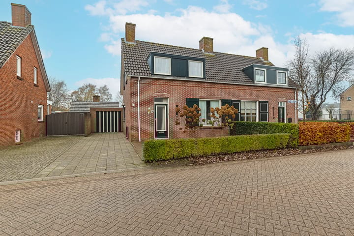 Foto 31 van van Oosterhoutstraat 27