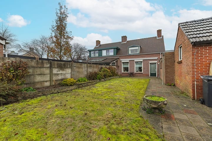 Foto 3 van van Oosterhoutstraat 27