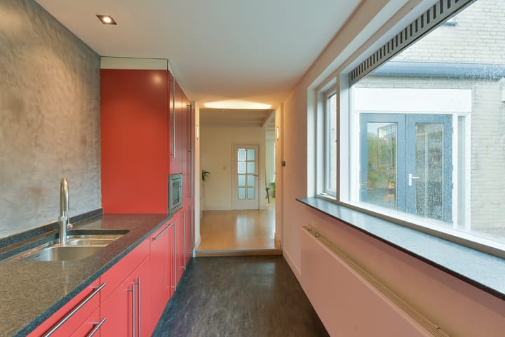 Foto 20 van Florastraat 46