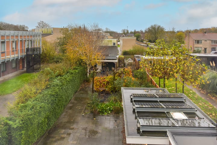 Foto 32 van Florastraat 46