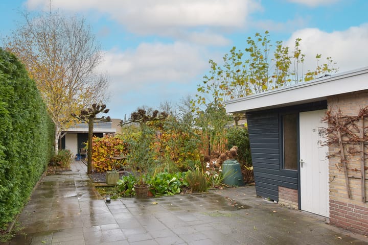 Foto 33 van Florastraat 46