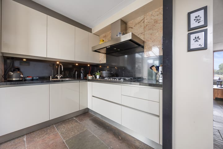 Photo 15 of Haven 16