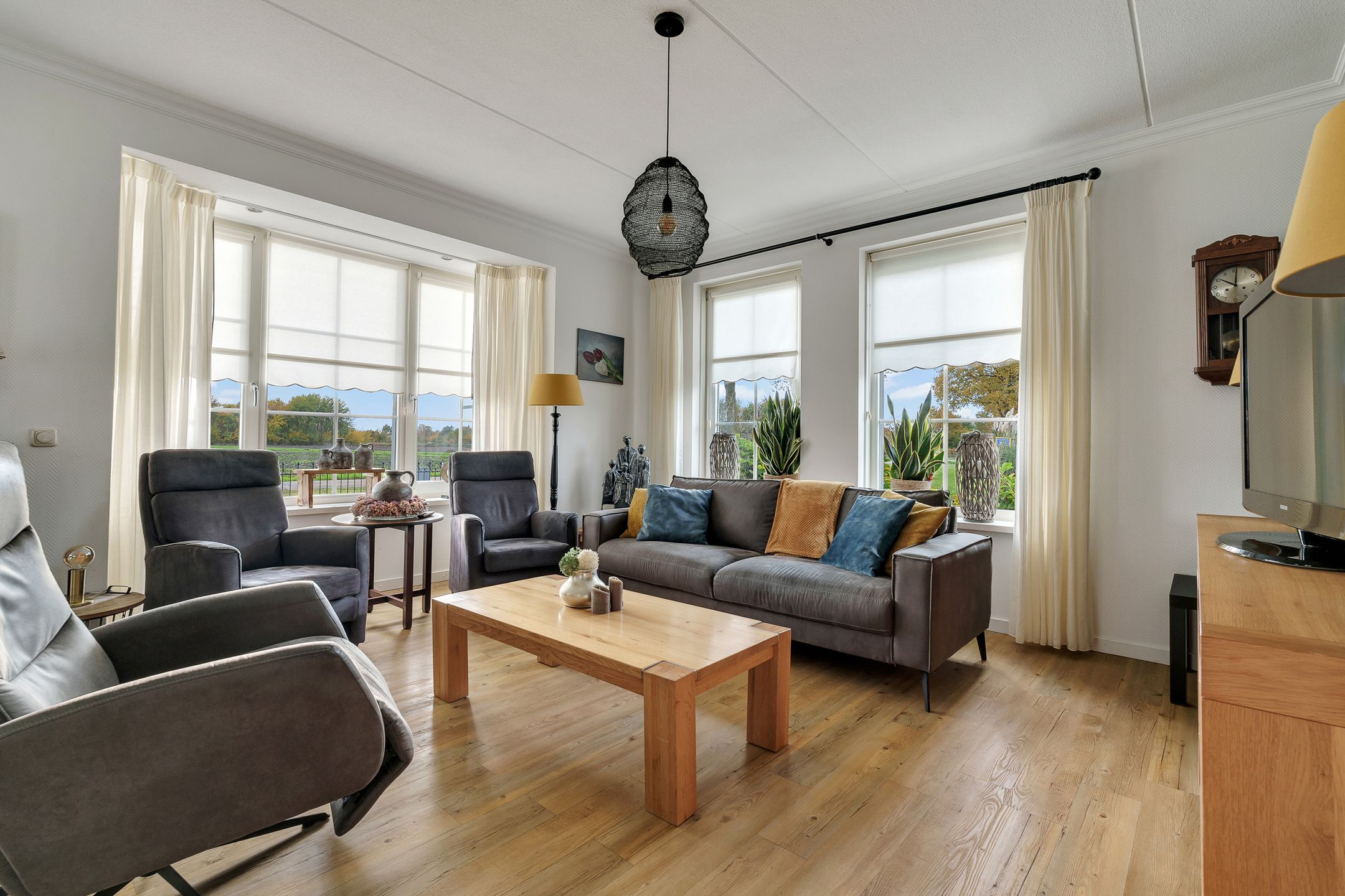 Photo 9 of ds.Laurentiusstraat 1