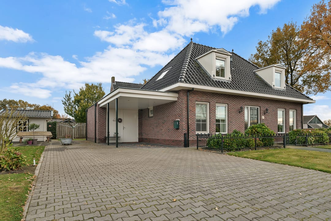 Photo 43 of ds.Laurentiusstraat 1