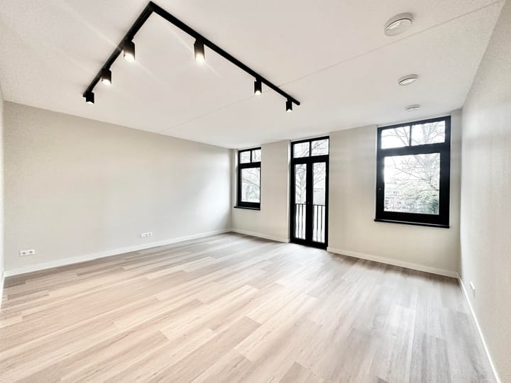 Photo 7 of Kometensingel 90-B