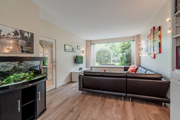 Foto 7 van Albert Schweitzerstraat 3