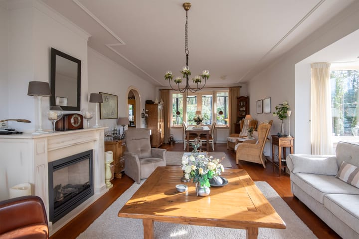 Photo 12 of Klaarwaterboslaan 16