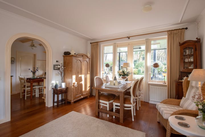 Photo 13 of Klaarwaterboslaan 16