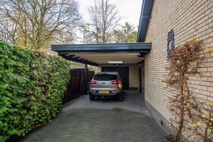 Photo 35 of Klaarwaterboslaan 16