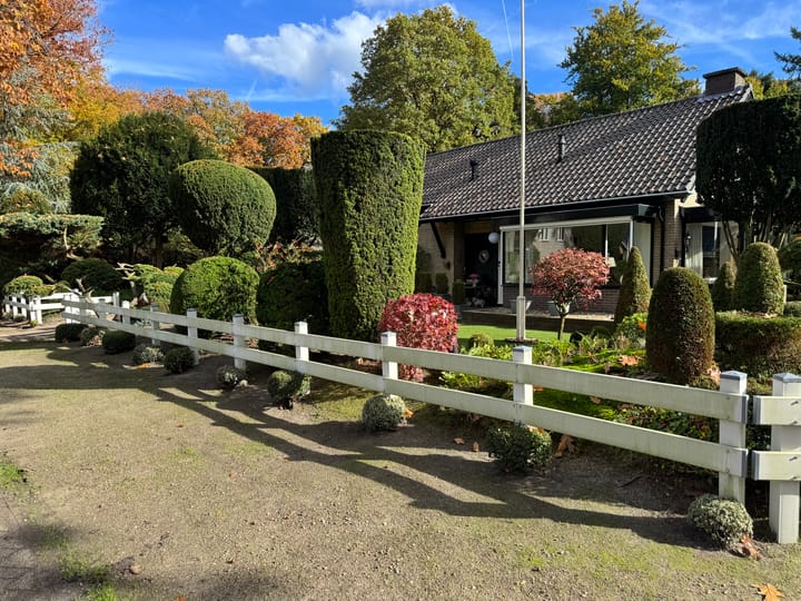 Photo 39 of Klaarwaterboslaan 16