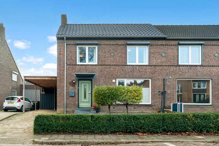 Photo 24 of Jhr. v.d. Maesenstraat 47