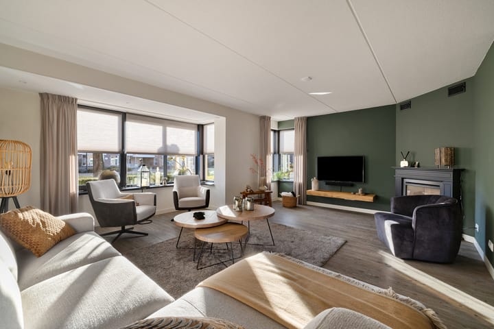 Foto 7 van Warmelo 13