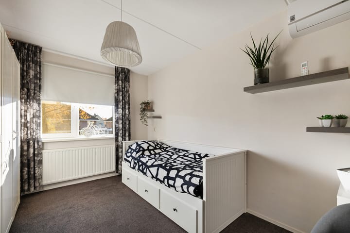 Foto 22 van Warmelo 13