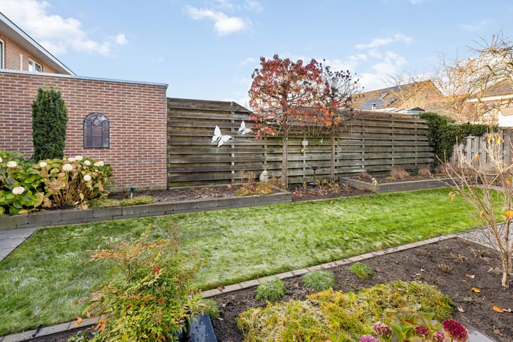 Foto 40 van Warmelo 13