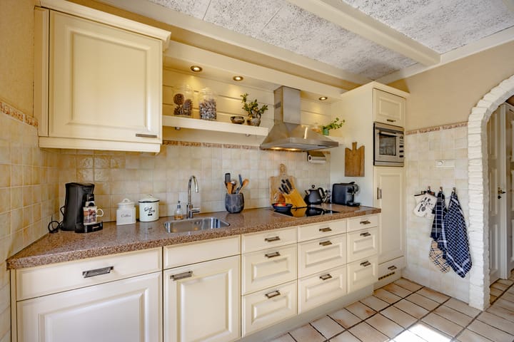 Foto 15 van Schoolstraat 34