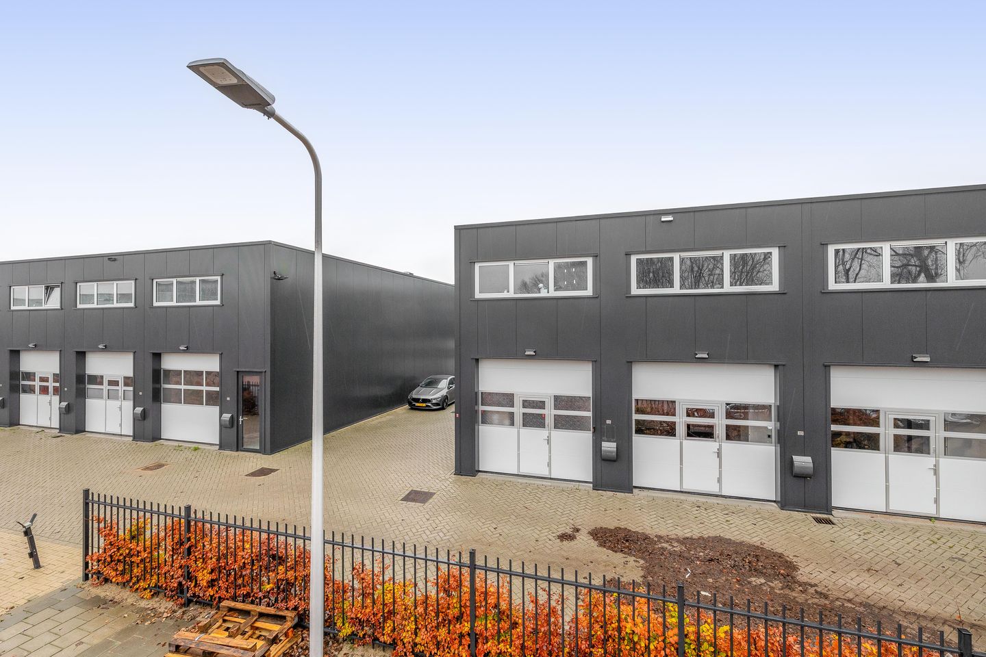 Bekijk foto 2 van Nikkelweg 225