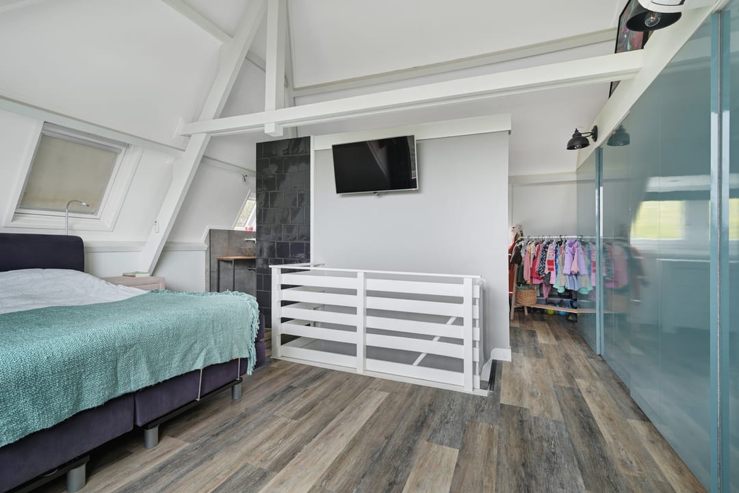 Photo 32 of Jacob Catssingel 5