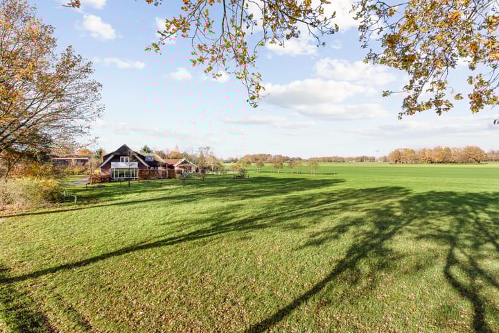 Photo 3 of Steunenbergerweg 1-B